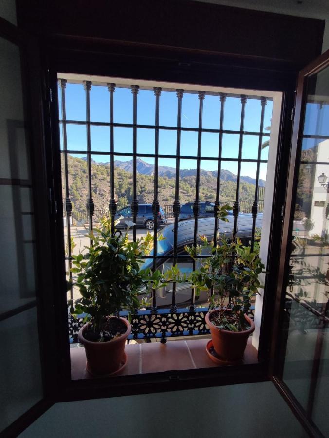 Vista Almijara Apartment Frigiliana Luaran gambar